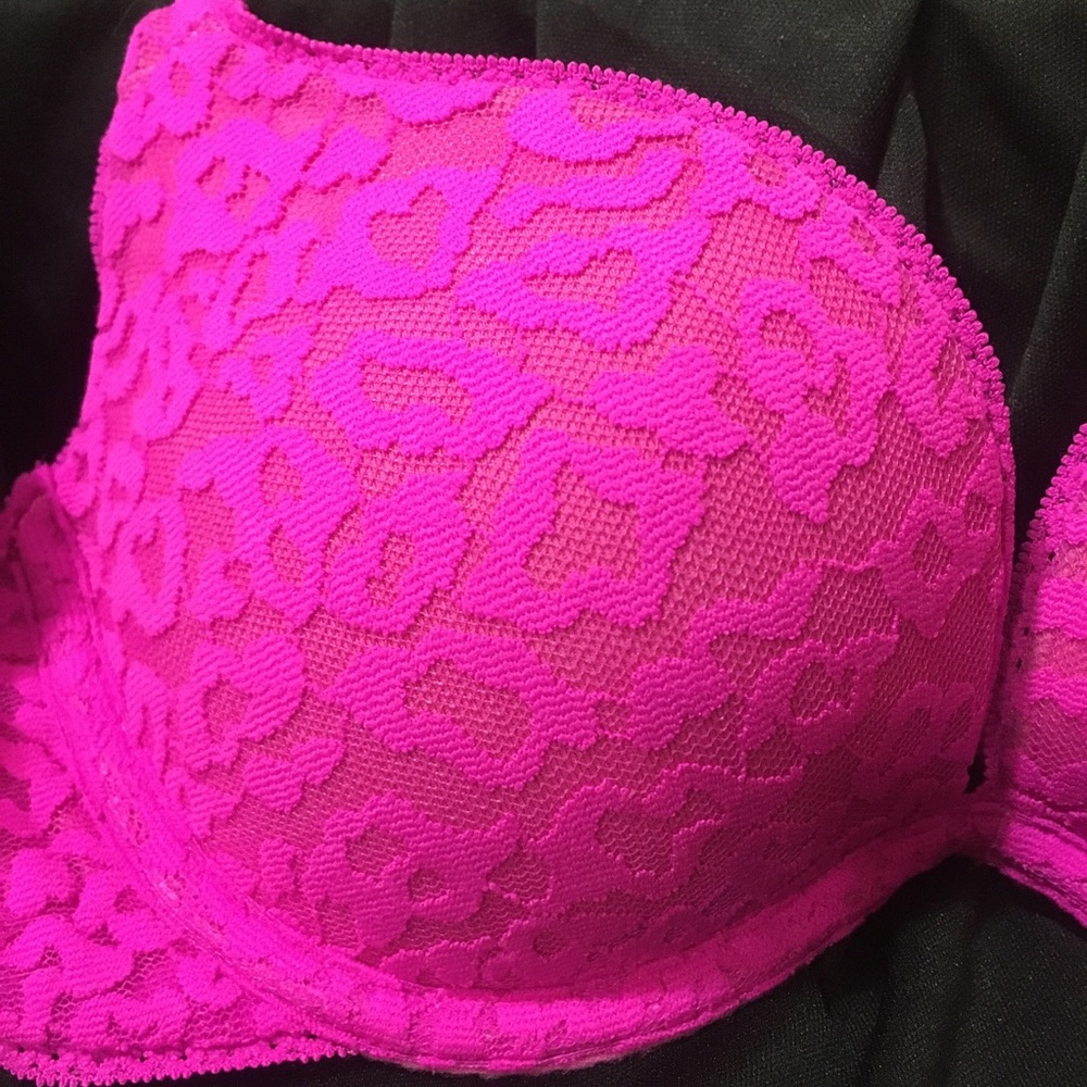 VS “The Lacie” Push up Bra! - Picture 4 of 6